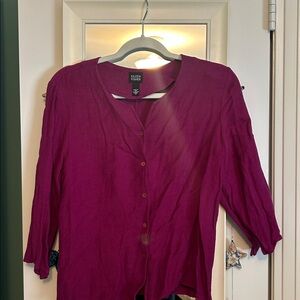 Eileen Fisher Women's Magenta Button Down Shirt S